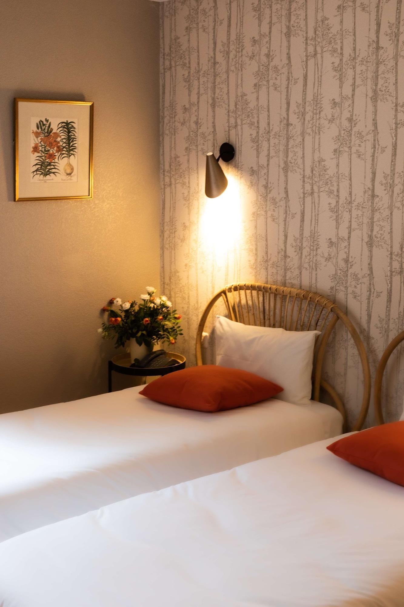 Best Western L'Orangerie Nîmes Exteriör bild