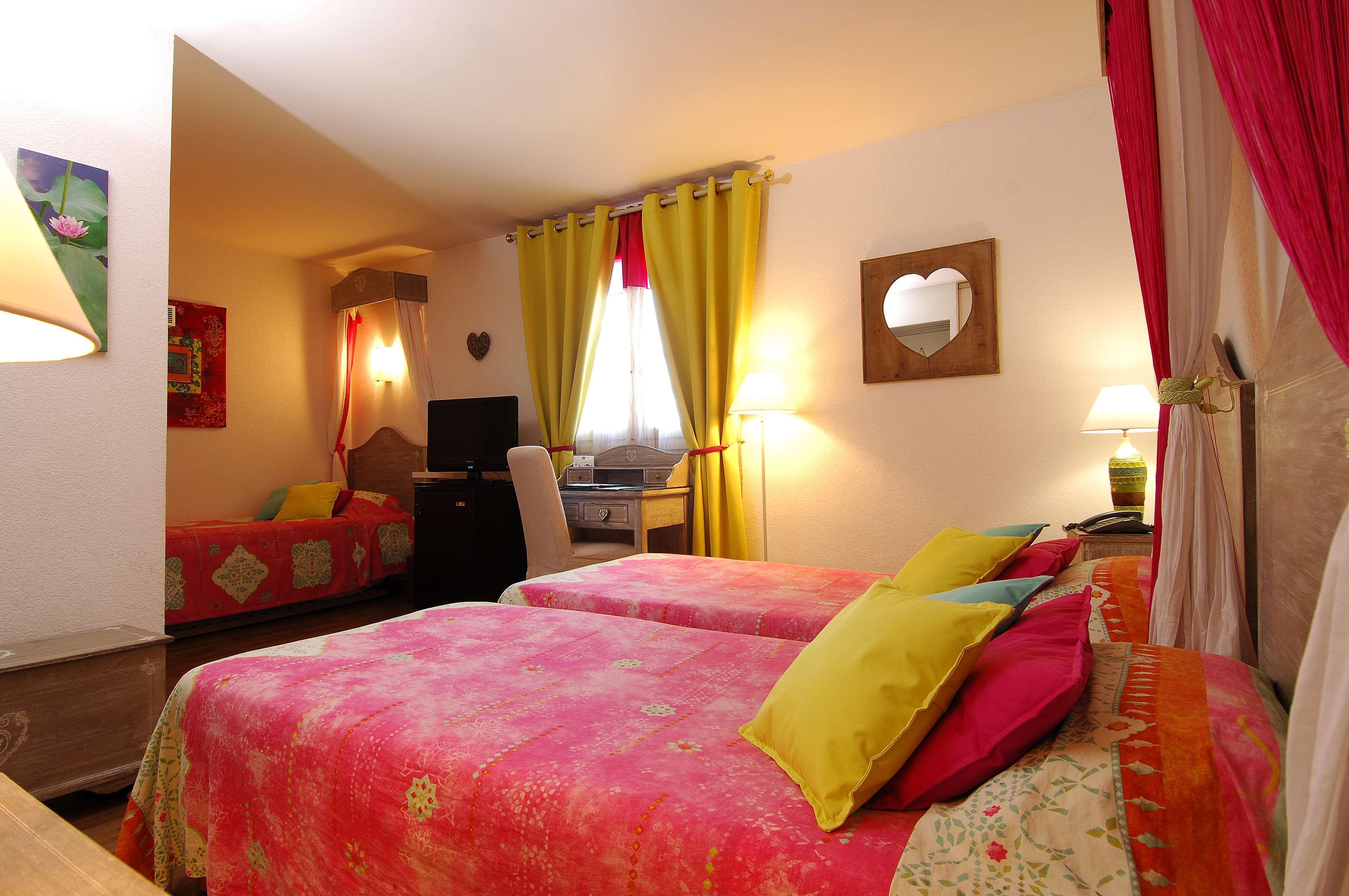 Best Western L'Orangerie Nîmes Exteriör bild