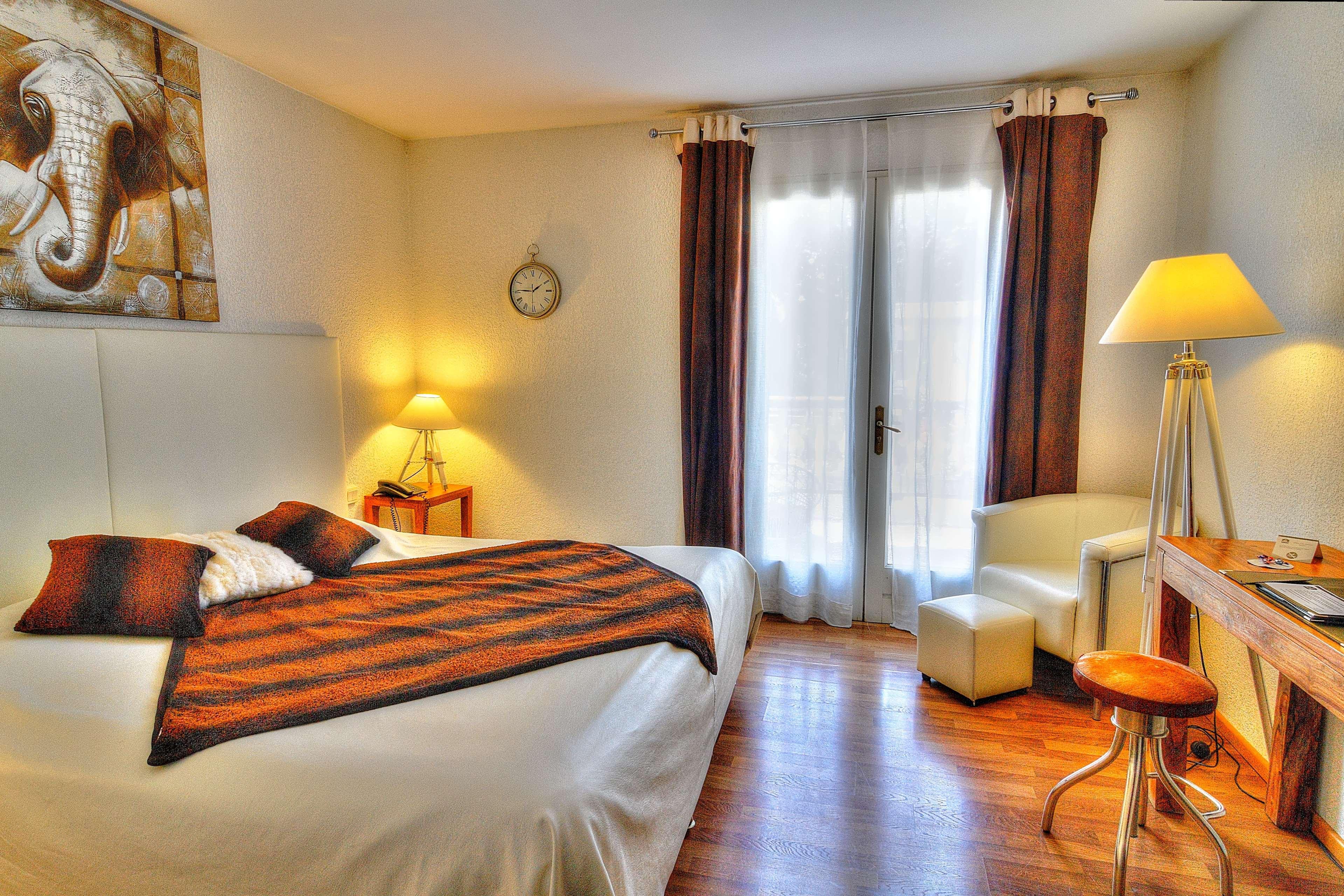 Best Western L'Orangerie Nîmes Exteriör bild