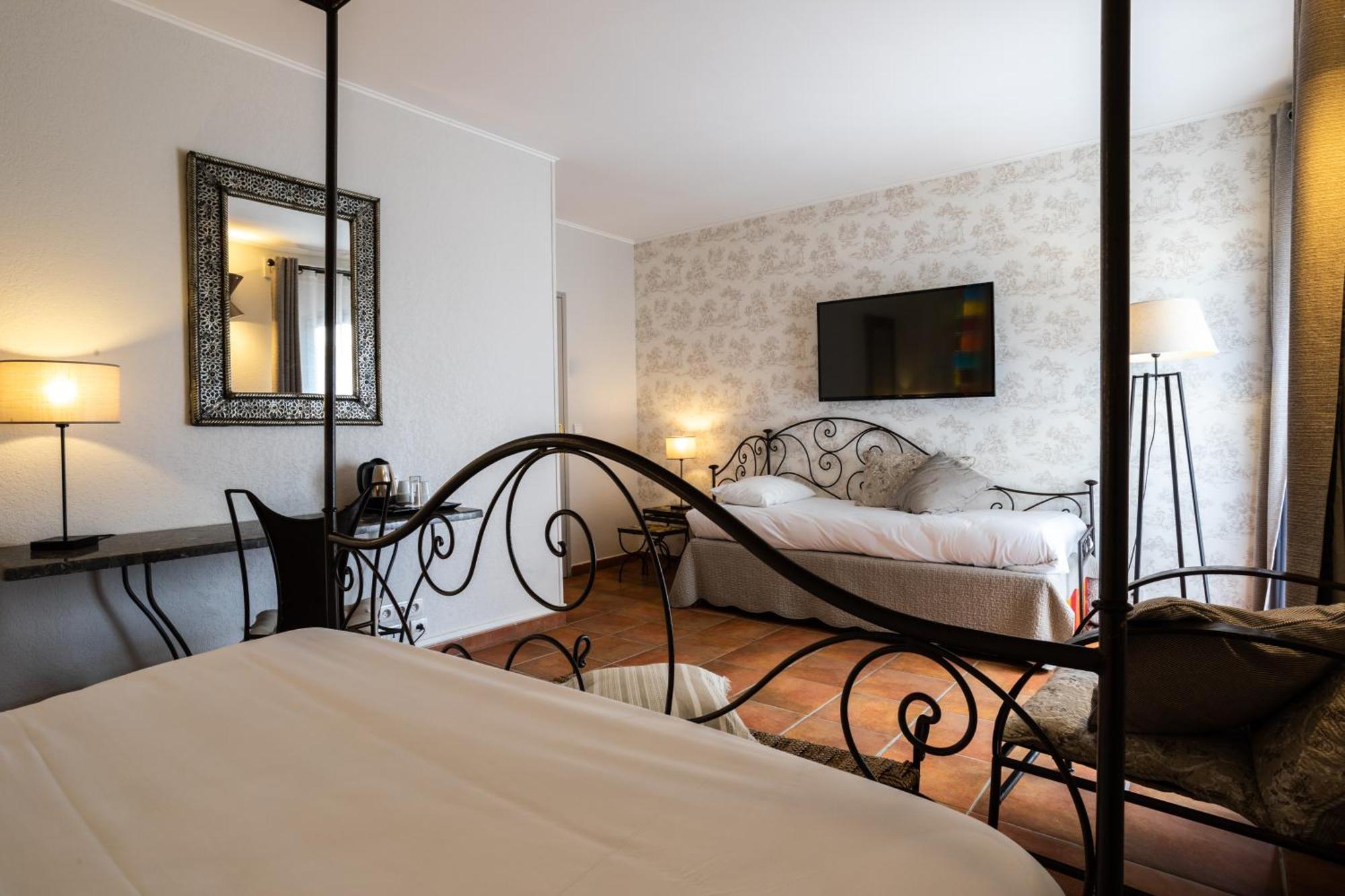 Best Western L'Orangerie Nîmes Exteriör bild