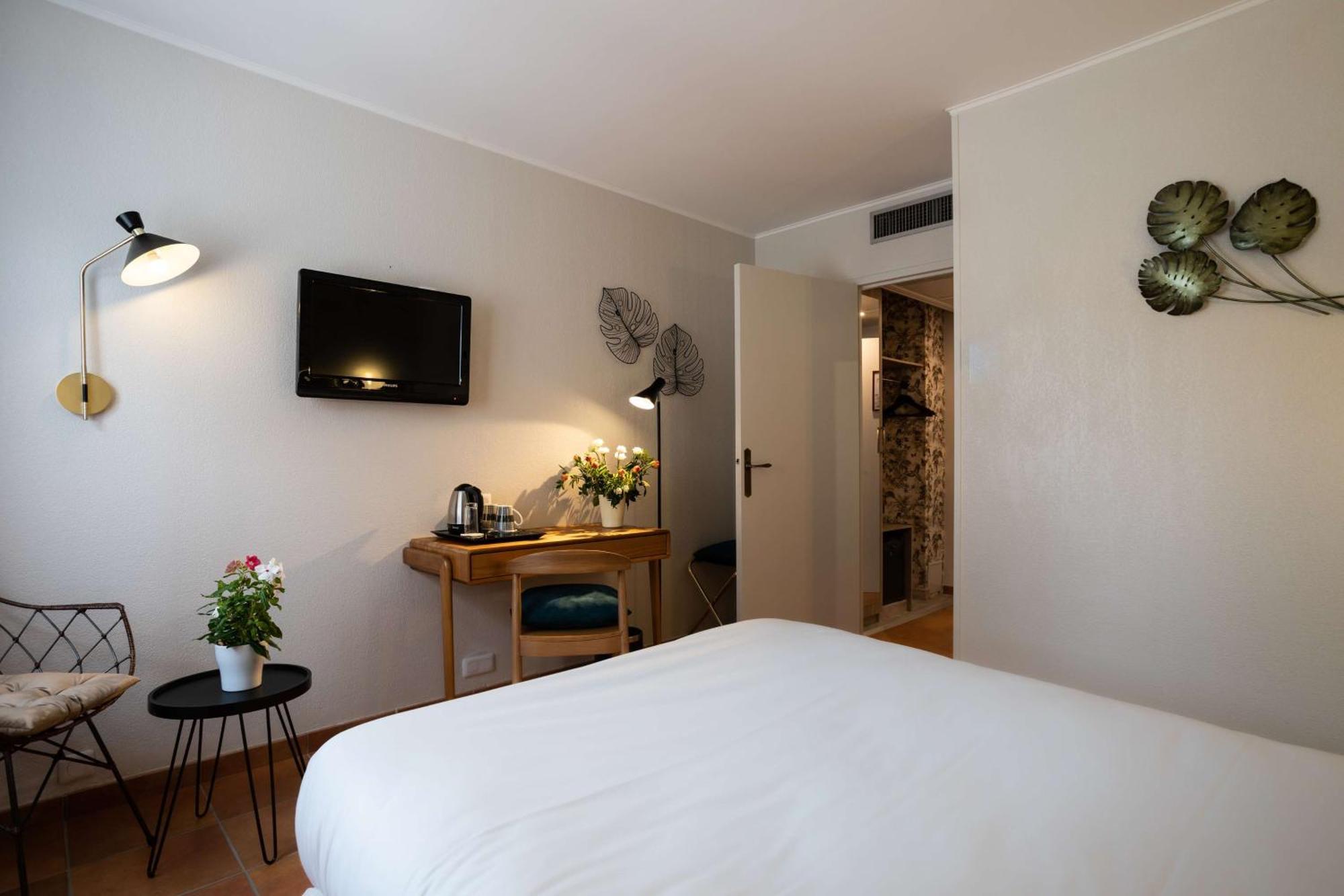 Best Western L'Orangerie Nîmes Exteriör bild